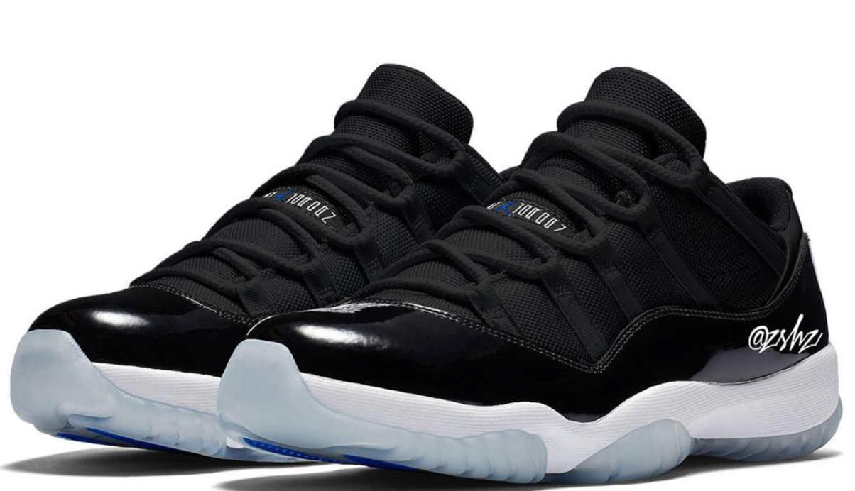Pre order jordans 11 sales