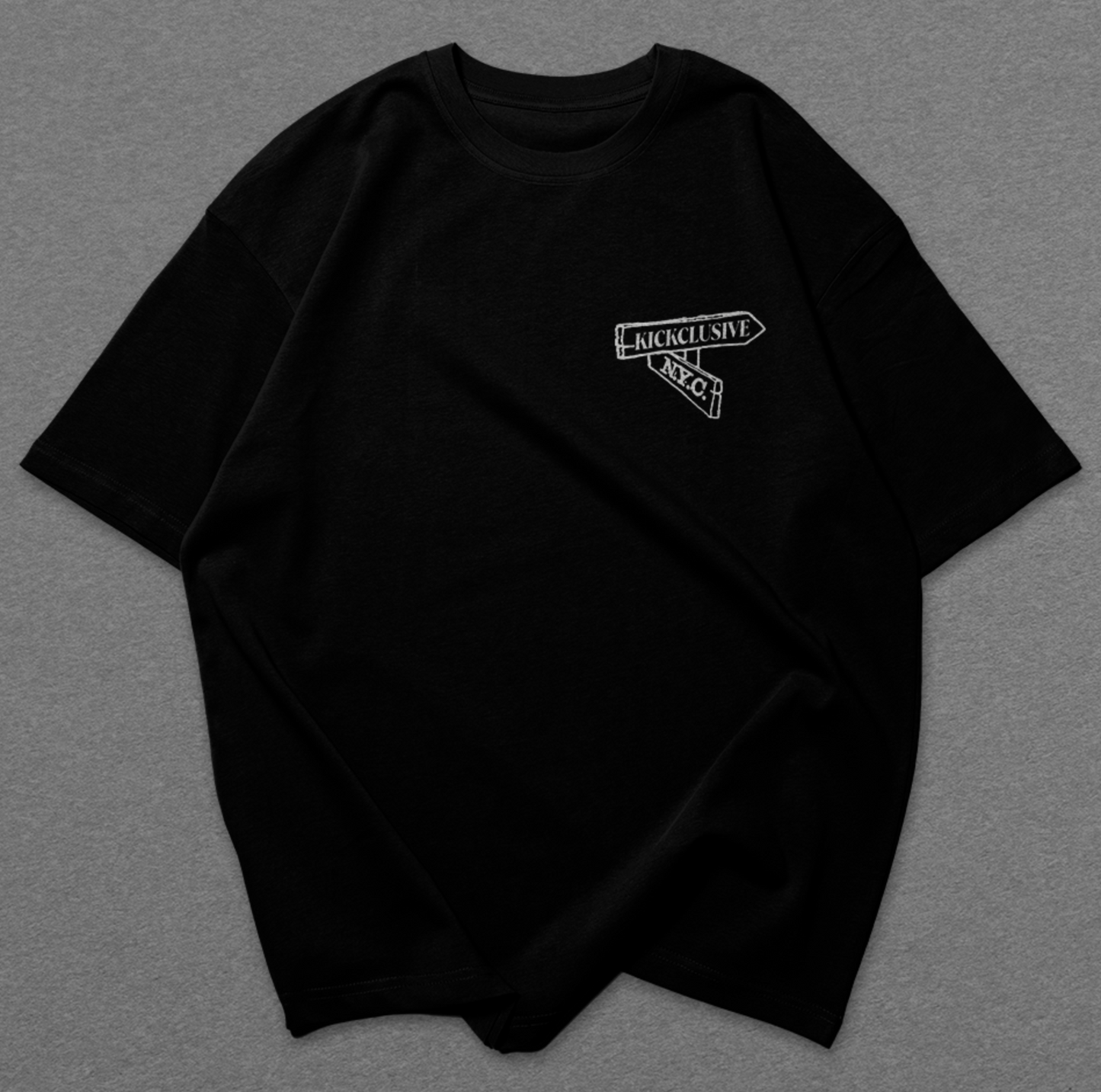 KICKCLUSIVE NYC SIGNS T-SHIRT