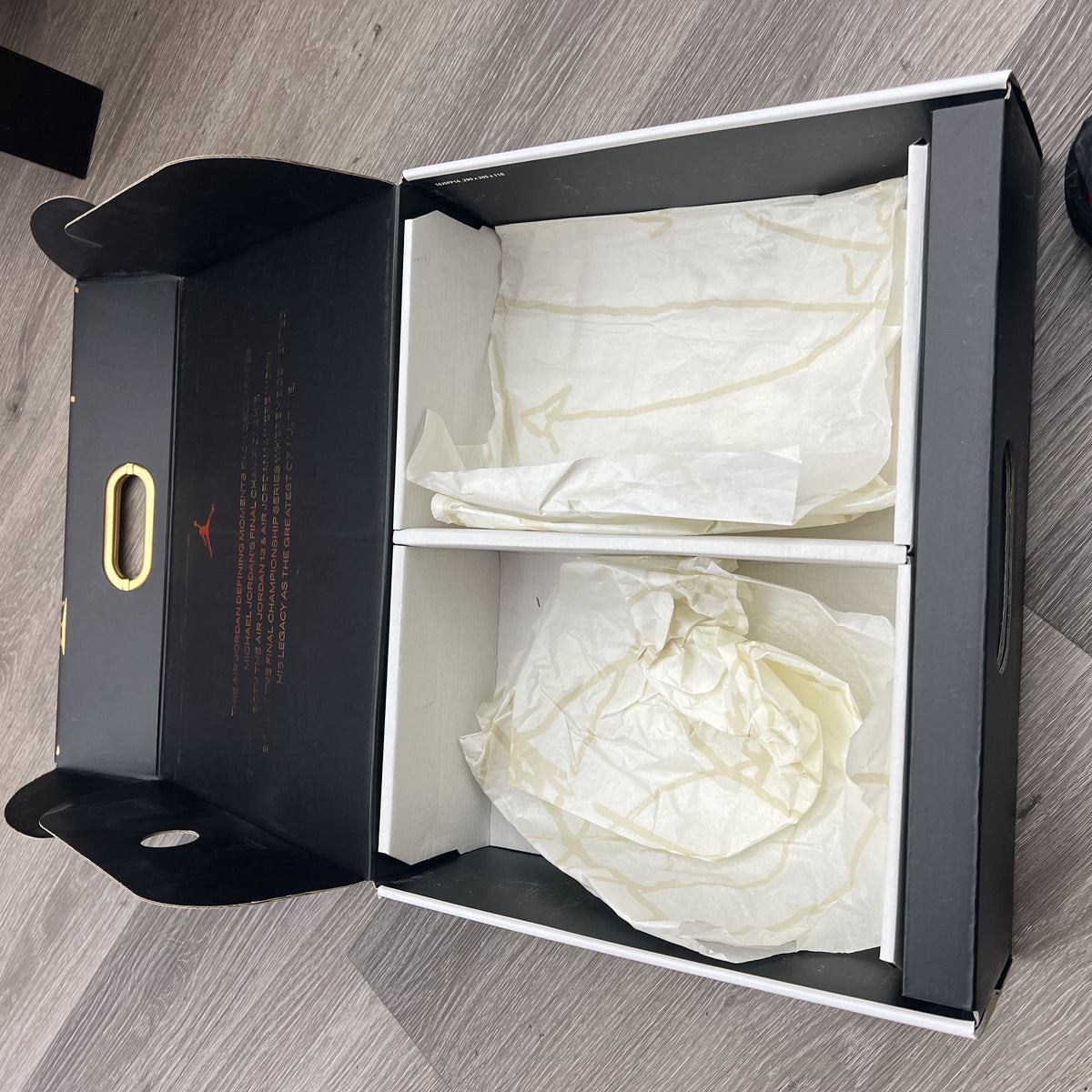 PRE OWNED Air Jordan Defining Moments Pack Last Shot (GS) PRICE DROP