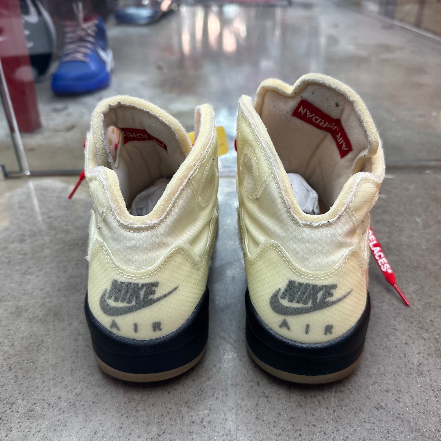 PRE OWNED Jordan 5 Retro Off-White Sail