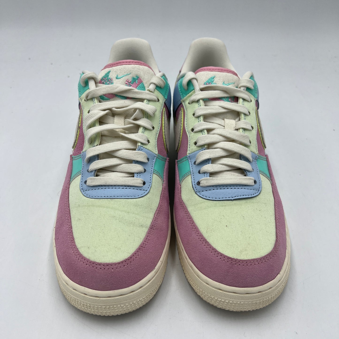 PRE OWNED Nike Air Force 1 LowEaster (2018)