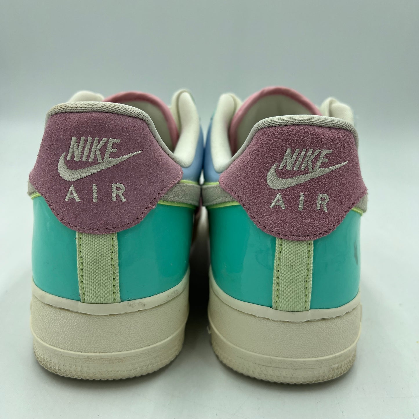 PRE OWNED Nike Air Force 1 LowEaster (2018)