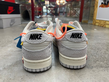 PRE OWNED Nike Dunk Low Off-White Lot 19