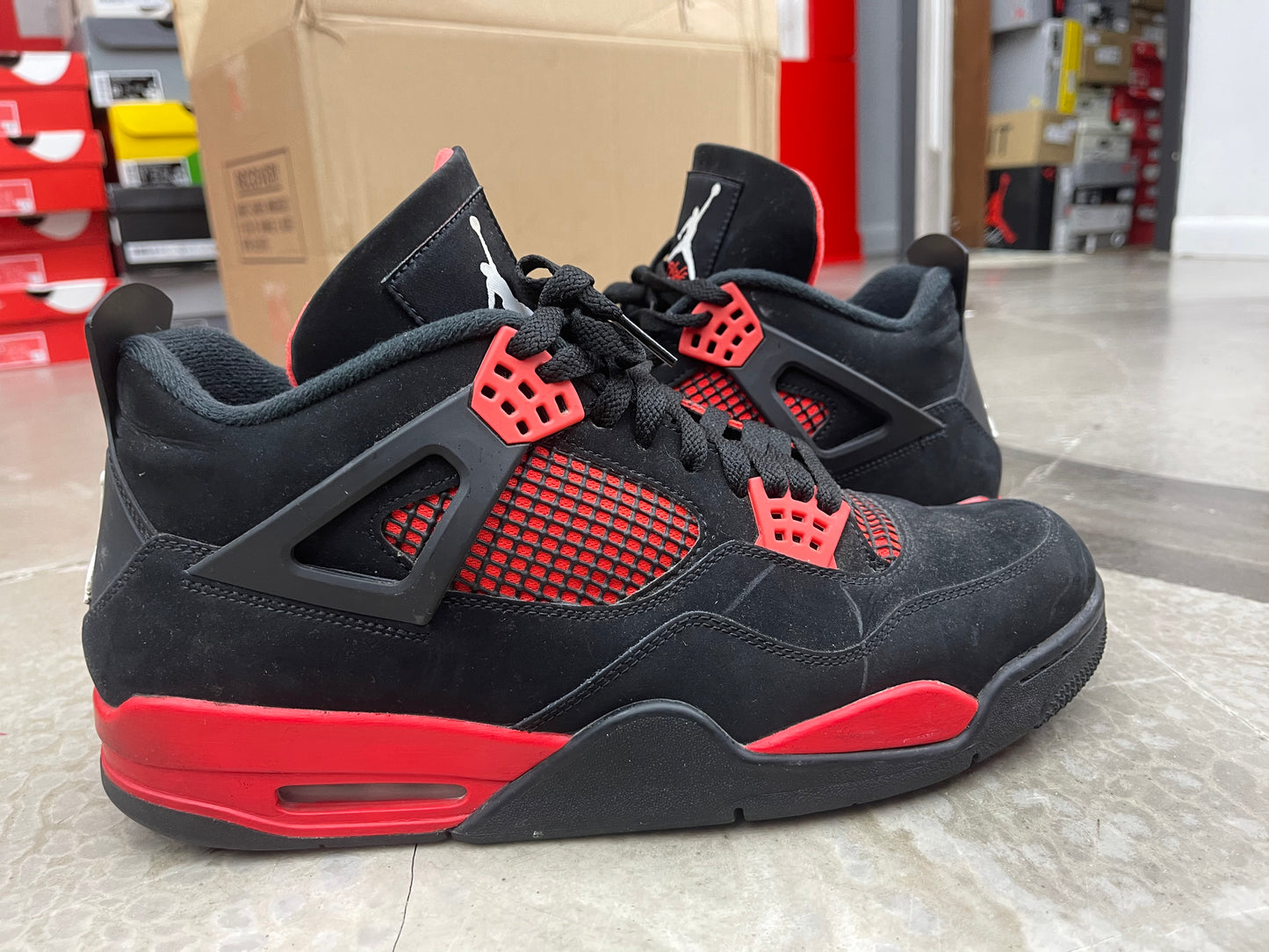 PRE OWNED Jordan 4 Retro Red Thunder