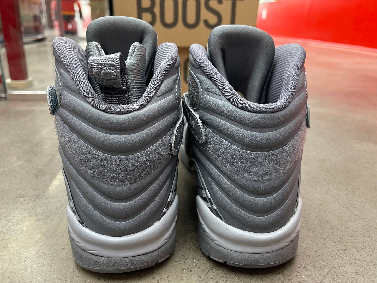 PRE OWNED Jordan 8 Retro Cool Grey