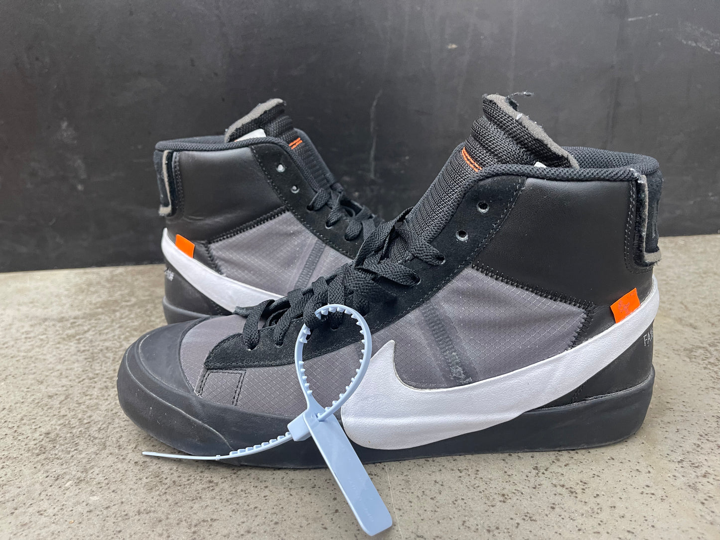 PRE OWNED Nike Blazer Mid Off-White Grim Reaper