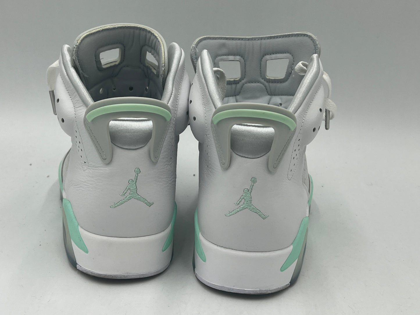 PRE OWNED Jordan 6 Retro Mint Foam (Women's)