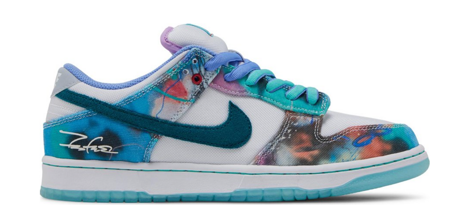 Nike SB Dunk Low Futura Laboratories Bleached Aqua